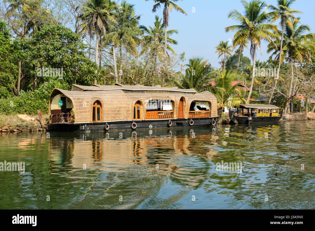 Kettuvallam Houseboats